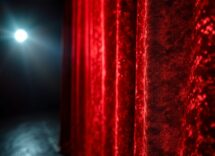 Manuela Arcuri affronta le sfide nel mondo dello spettacolo