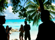 dino giarrusso sullisola dei famosi 2025 tra polemiche e scontri 1748313444